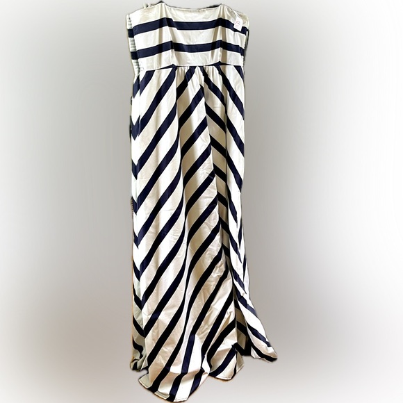 Robe Velours Bleu Marine Jessica Simpson – Taille S, Manches Courtes Fendues, Neuve Sans étiquettes